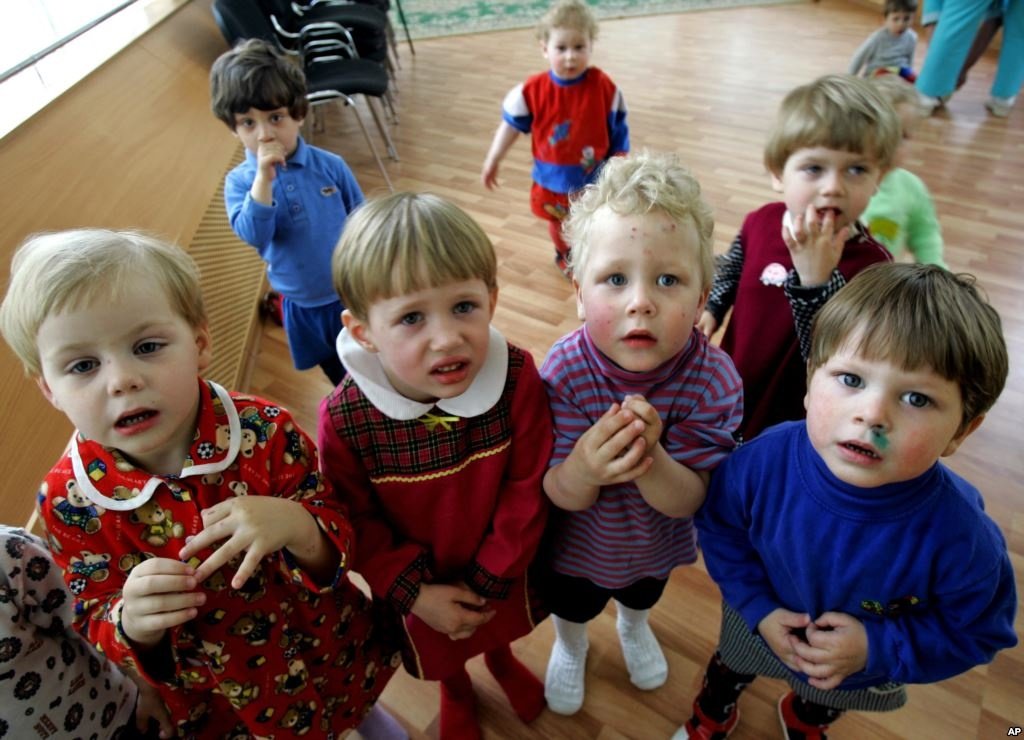 В Екатеринбурге растет число брошенных детей - Интернет проект 