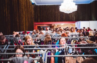 благотворительная распродажа платья выпускной
