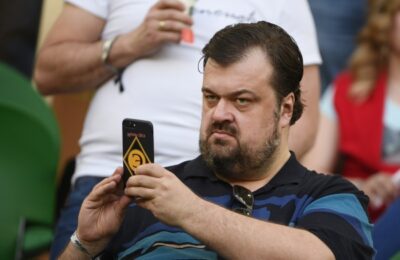 Василий Уткин