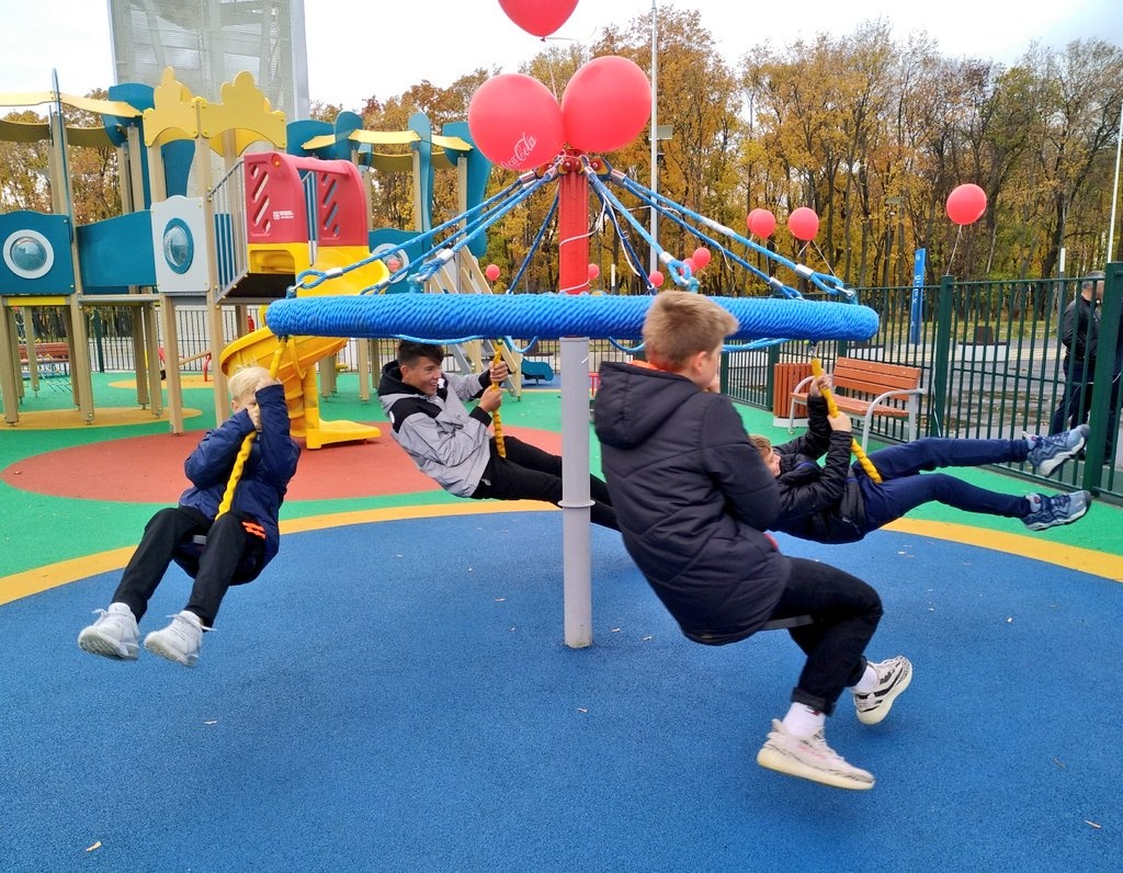 В Самаре открылся инклюзивный детский игровой парк - Агентство социальной  информации