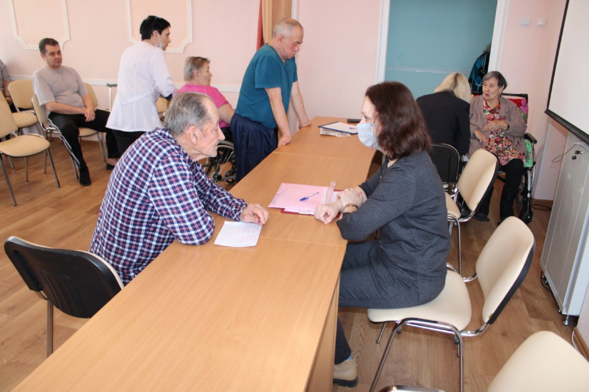 Пожилые люди нуждаются в усиленной правовой защите»: в Орле подвели итоги  проекта юридической помощи старшему поколению - Агентство социальной  информации