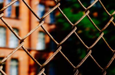 Забор из сетки